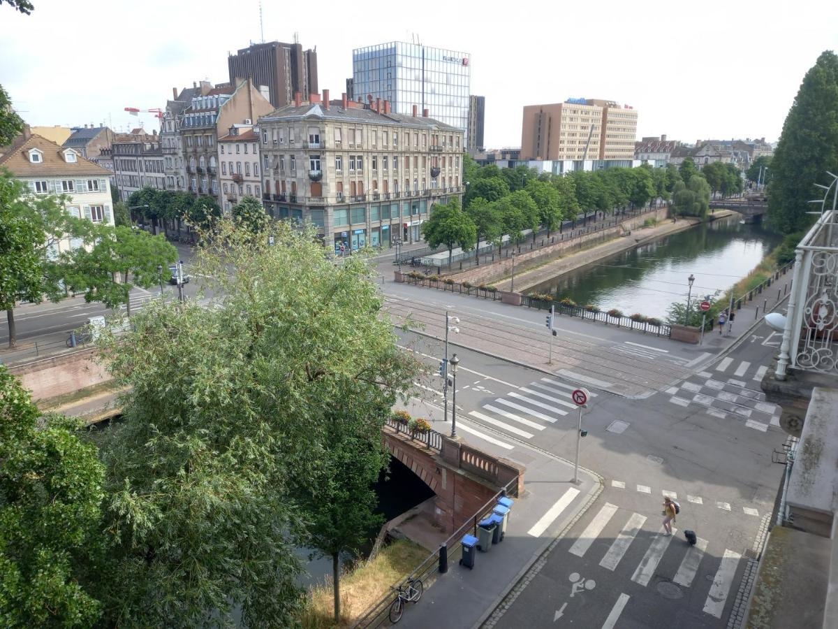 Grand Appartement Au Coeur De ストラスブール エクステリア 写真